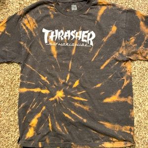 Authentic custom thrasher tee XL